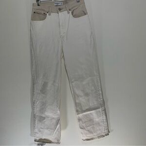 Abercrombie & Fitch ‘90s Relaxed Cream White High Rise Jeans